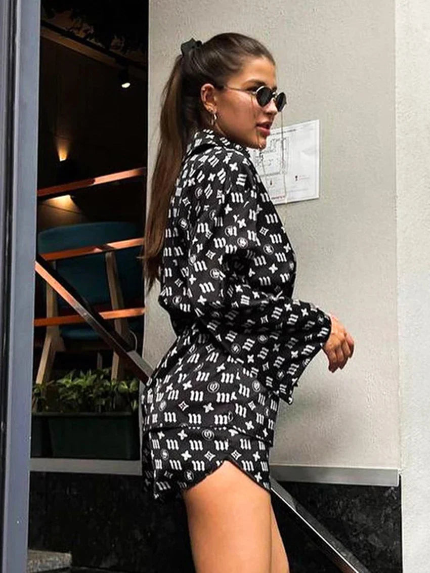 Marthaqiqi Fashion Ladies Nightgowns Suit Turn-Down Collar Robe Lace Up Pajama Long Sleeve Sleepwear Shorts Printing Nightie Set