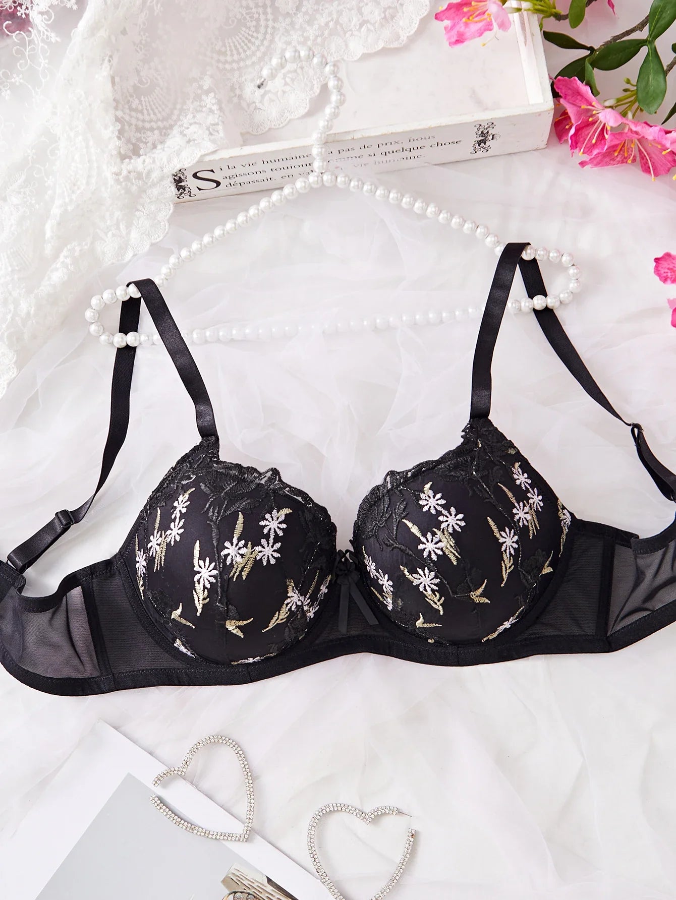 Fallsweet C D Cup Push up Bra for Women Wide Shoulder Straps Embroidered Floral Bow Plus Size Bras Comfort Underwear Lingerie