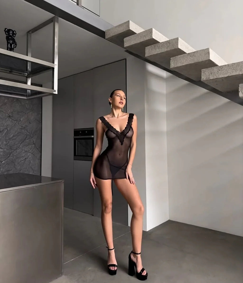 Toucheart 2PCS Lace See-through Hollow Out Sexy Interesting Thin Model Pajamas Panty Slim High Waisted Women Sexy Pajamas Set