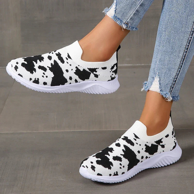 Plus Size 43 Printed Knitted Flats Shoes Women 2026 Breathable Mesh Soft Sole Sneakers Woman Comfy Non Slip Casual Sport Shoes