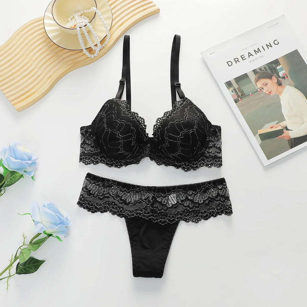 Women's Sexy Embroidered Lace Underwear Set with Steel Ring Padded Strapless Bra Set Adjustable Straps Push-Up Support B6116