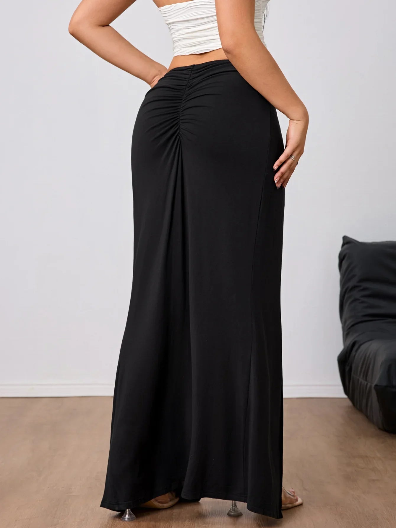 Elegant Black Skirt for Lady Folds High-waisted slit Women's Long Skirt Spring Summer Outfit Fashionable Casual Streetwear Women