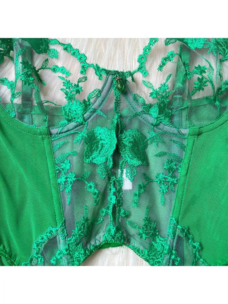 Toucheart Sexy Lingerie Embroidery Printing Bra Garters Set For Women Mesh See- Through Hollow Out Exotic Sexy Underwear Suit