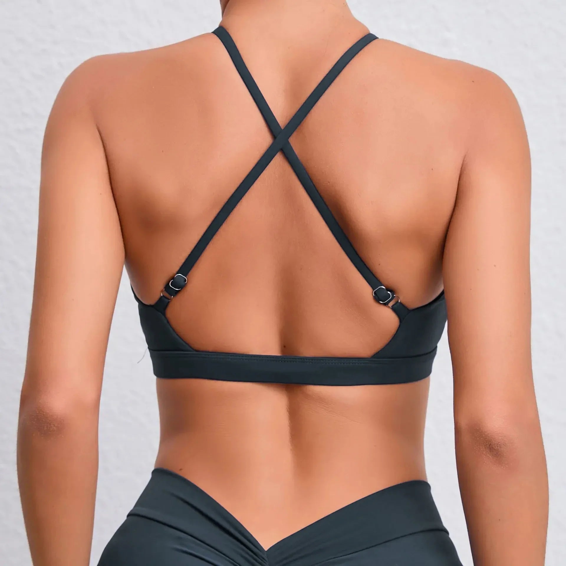 Hearuisavy Summer Gym Top Women Training Yoga Clothes Stretch Sports Underwear Fitness Workout Cross Yoga Bra Sexy Sports Bra