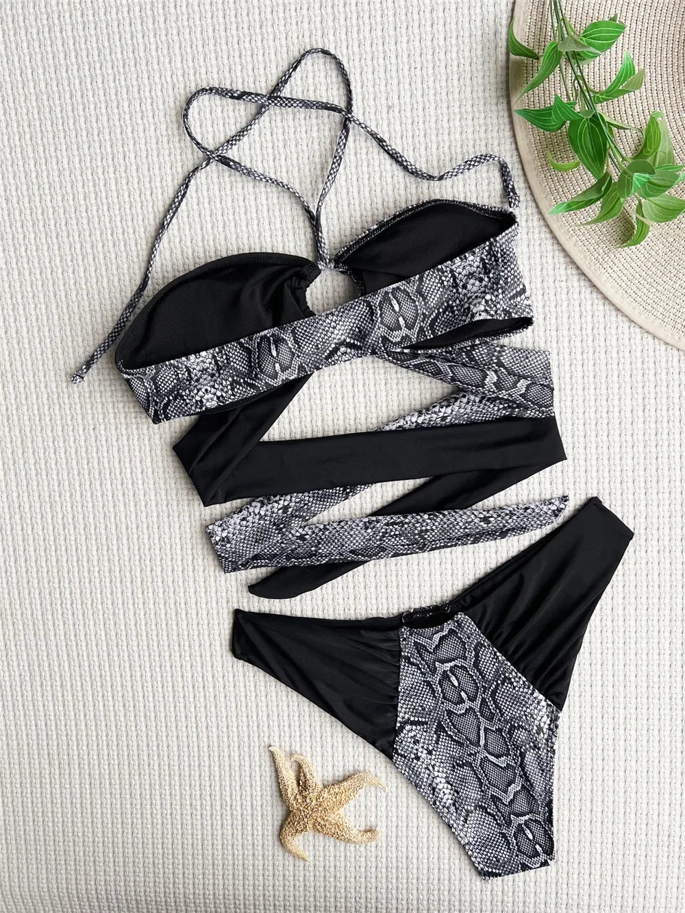 Sexy Snake Print Halter Bandeau Bikinis Set Thong Swimsuit Women Push Up Swimwear High Cut Bathing Suit Biquini Beachwear bikini