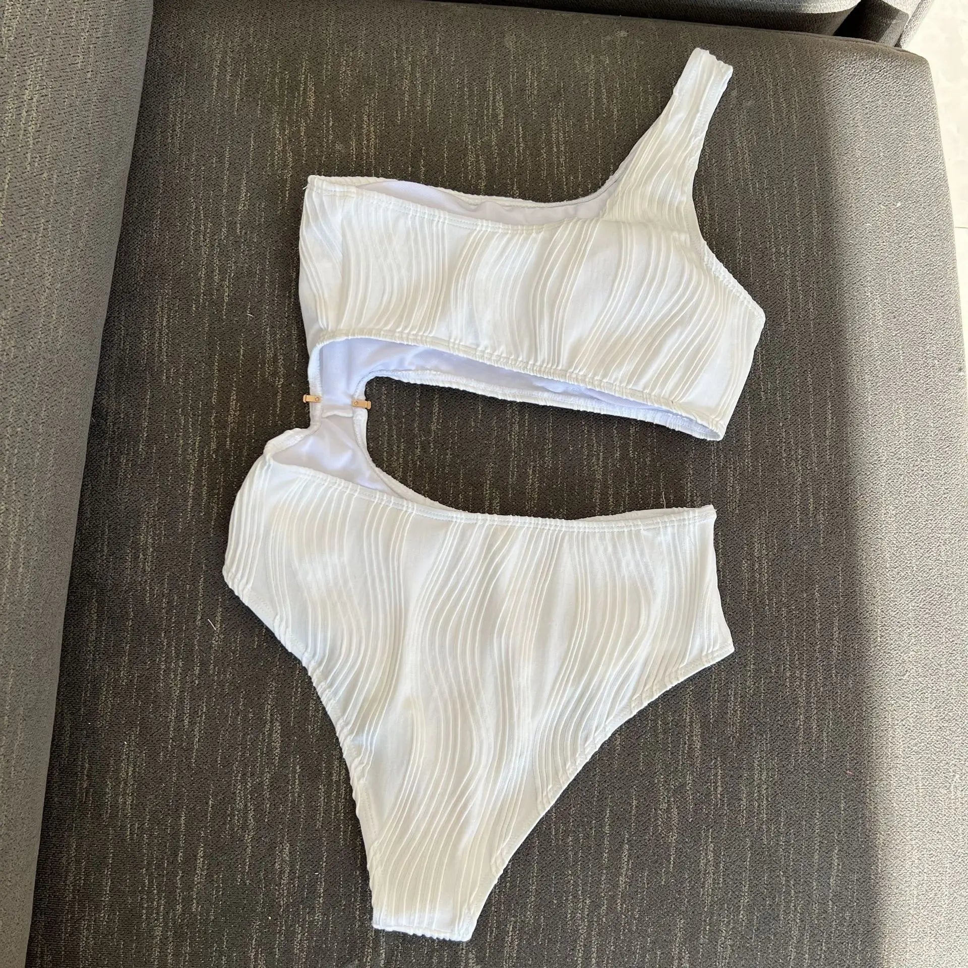 Wrinkled Asymmetric One Shoulder Female Swimwear One Piece Swimsuit Women Monokini Bather High Cut Out Bathing Suit Swim Lady