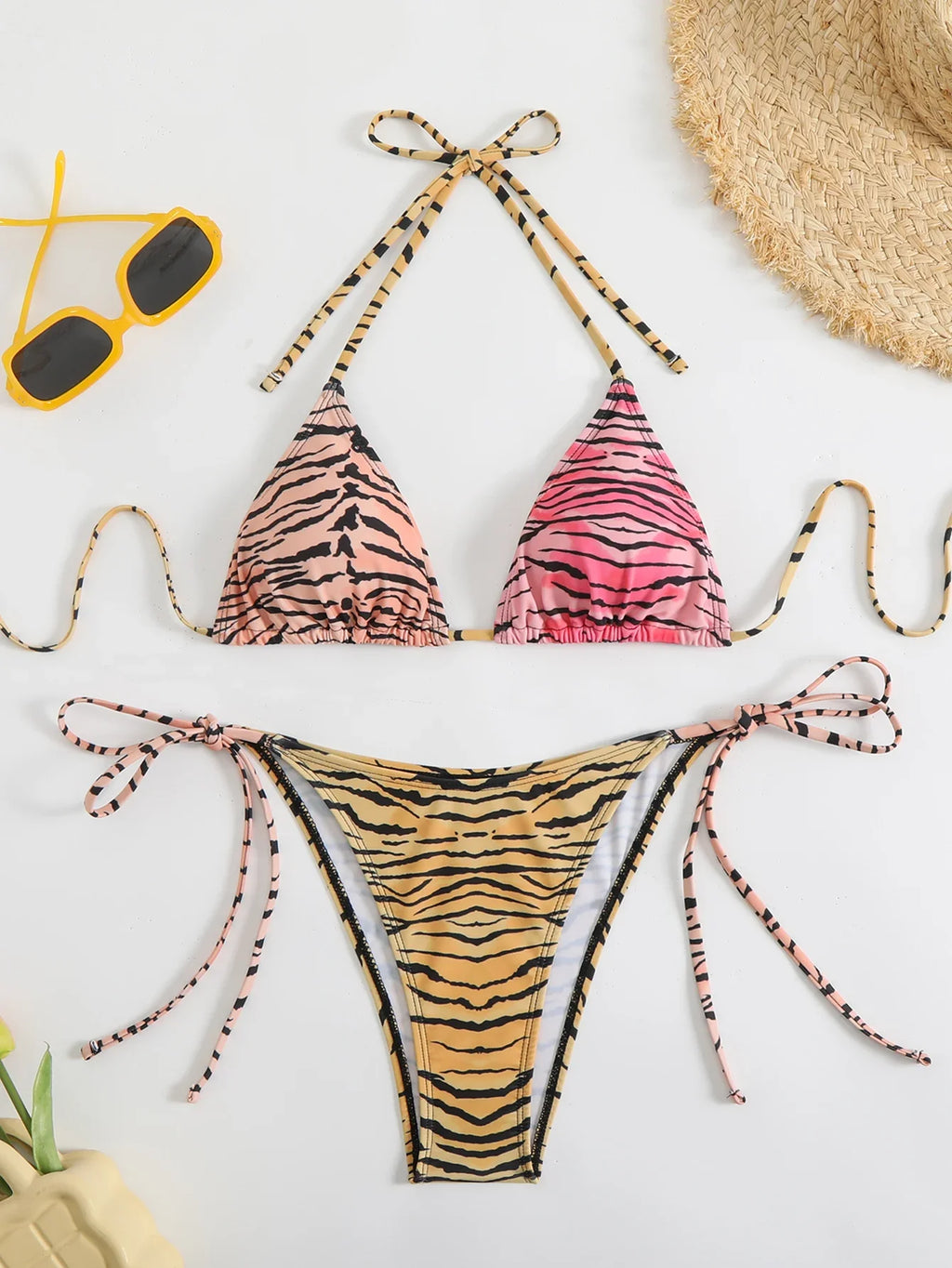2026 Halter Triangle Bikinis Printed Swimsuit Women Sexy String Swimwear Female Bathers Swimming Bathing Swimming Swim Suit