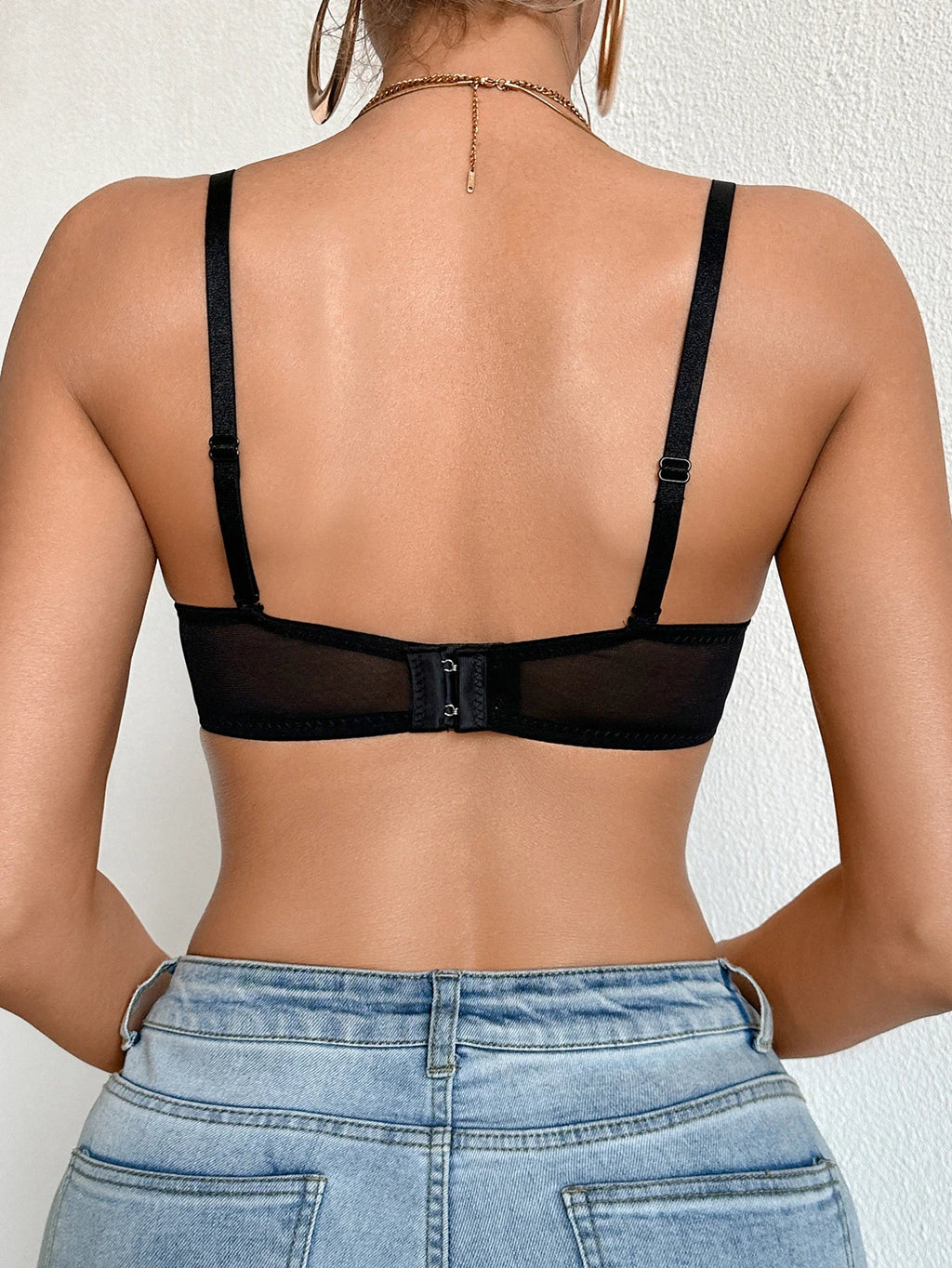 Floral Lace Push Up Women Bra Sexy Deep V Breathable Mesh Everyday Lingerie Thin Cup Adjustable Straps Underwire Bra