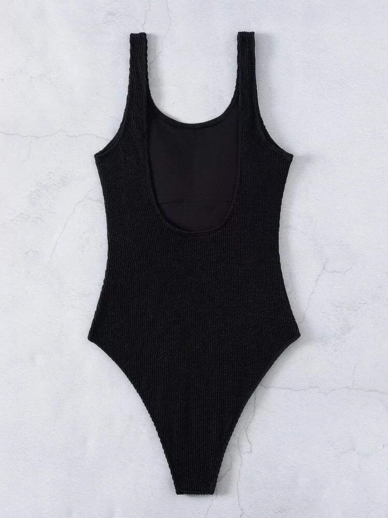 Ladies Solid Stripe One-Piece Swimsuit Comfortable Strap Offers Best Support Fashionable Design for Summer Beach And Pool Days
