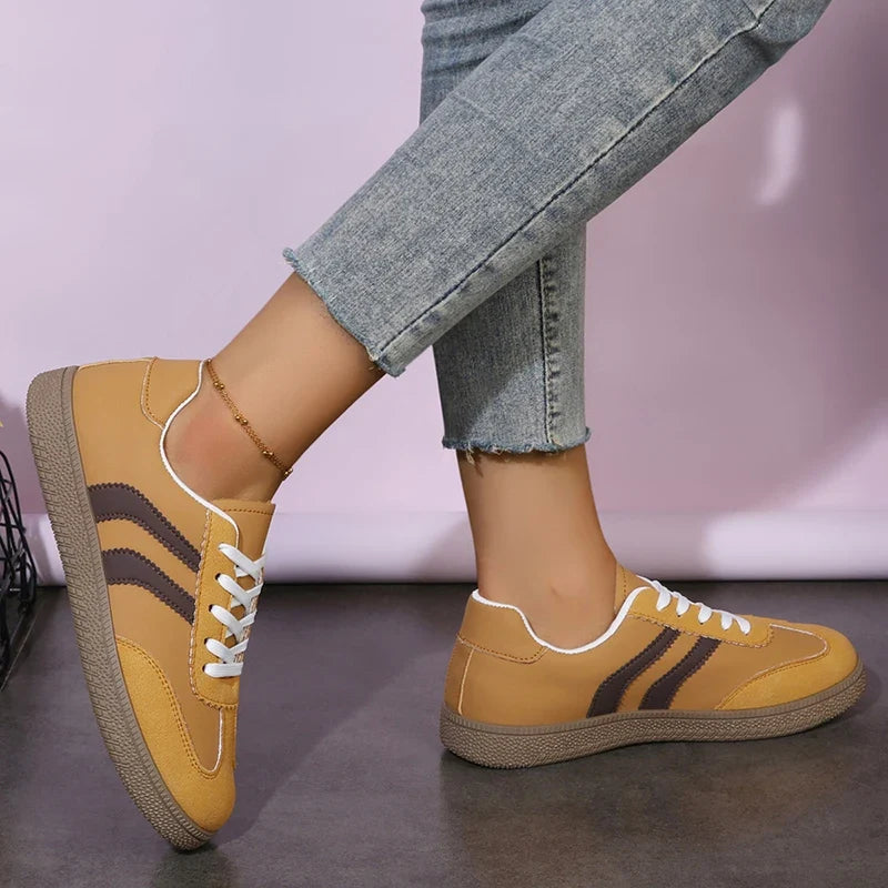 2026 Women's Flats Round Toe Lace-Up Platform German Training Shoes Women Comfy Plus Size 43 Non Slip Soft Sole Sneakers Woman