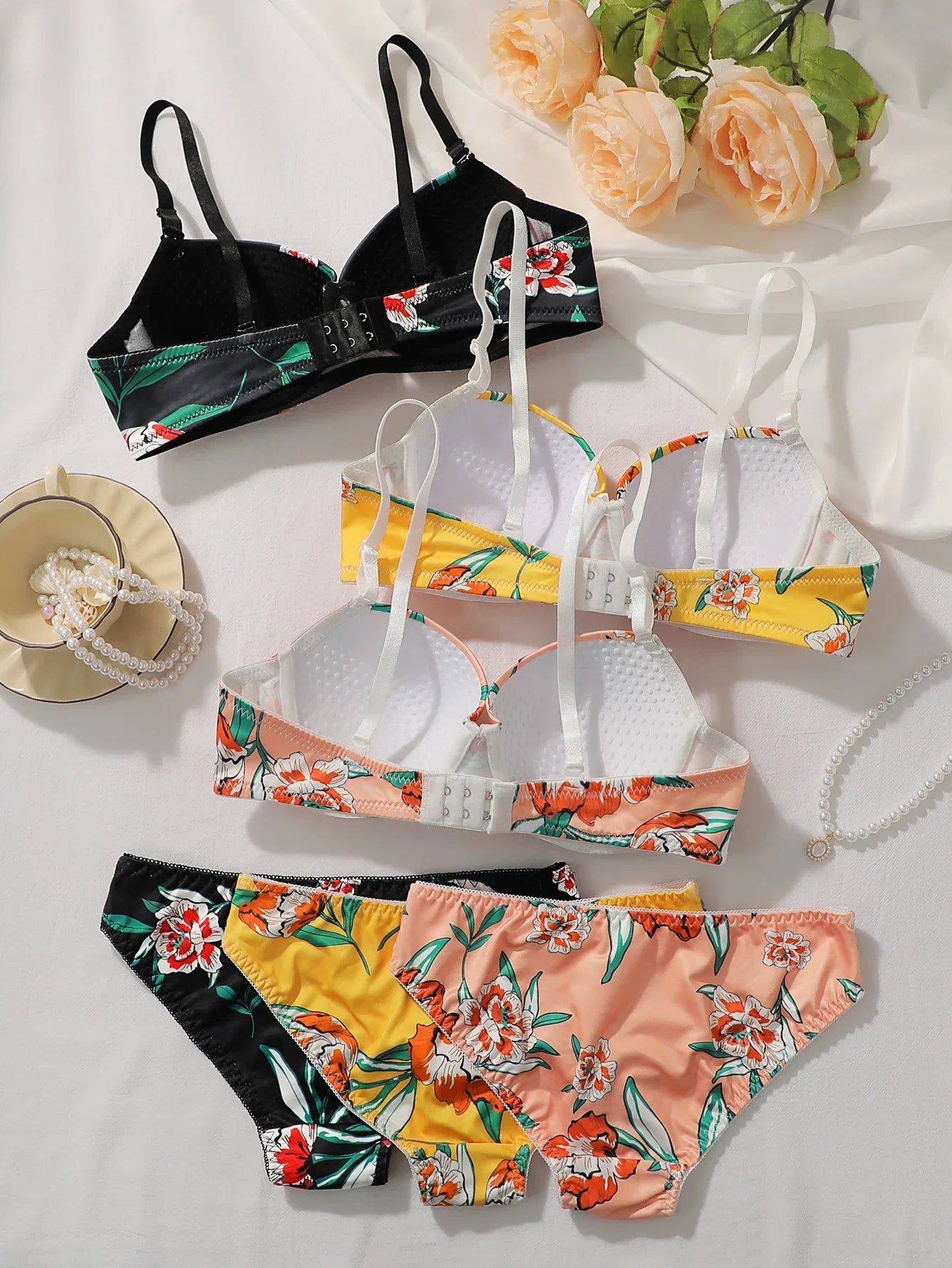 Hot Selling High-quality Multi-color Lingerie 2-piece set For Women's Underwear Beautiful Print Push Up Bra Beach party bikini