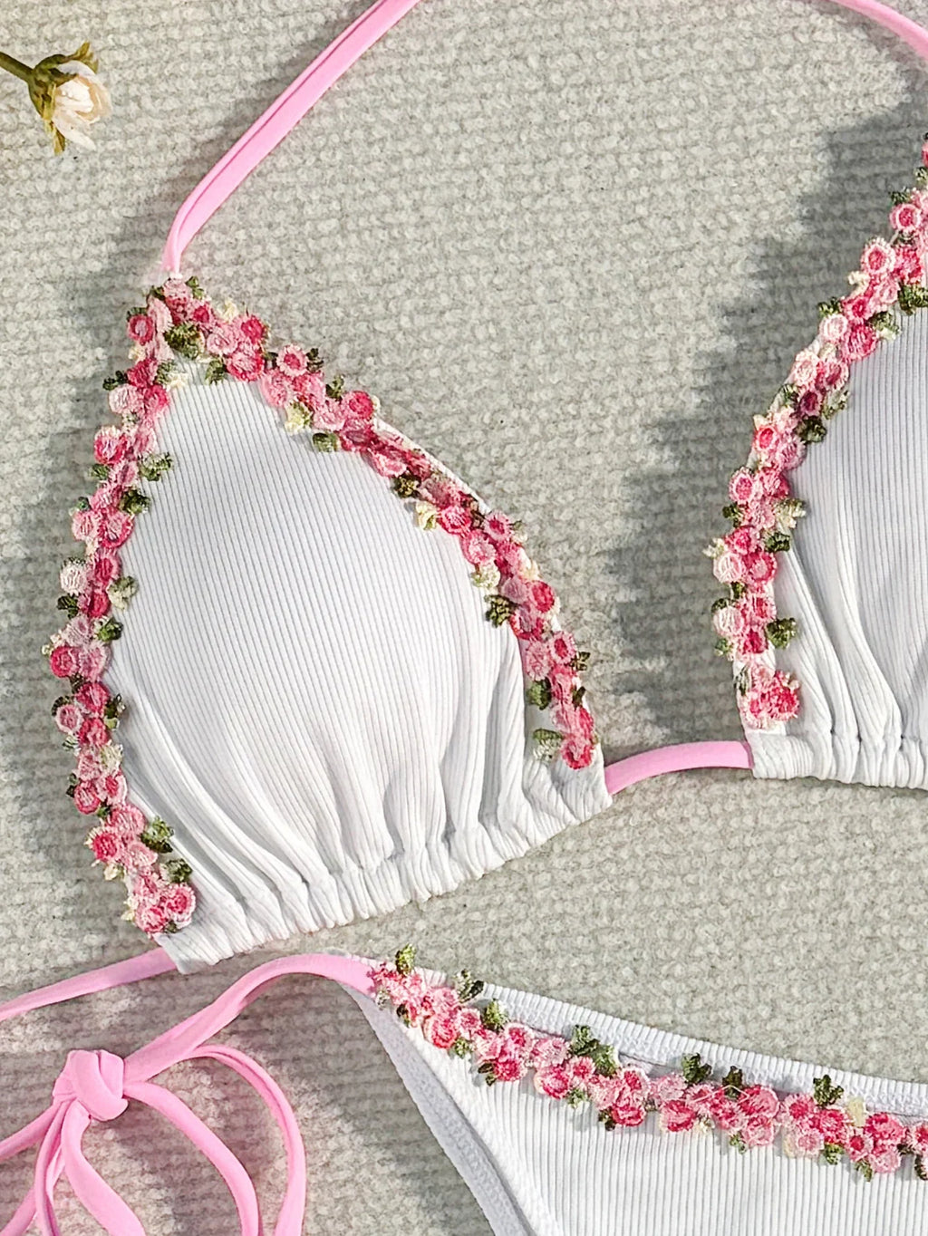 Sexy 3D Floral Bikini Set 2025 Women White Pink Contrast Push Up Bra Tie Side Thong Swimsuit Beach Bathing Suit Micro Swimwear