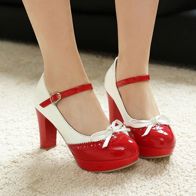 Plus Size Crossed Thin Ribbon Bow Shallow High-Heeled Shoes Patent Leather Splicing White PU Sweet Lolita Style Pumps