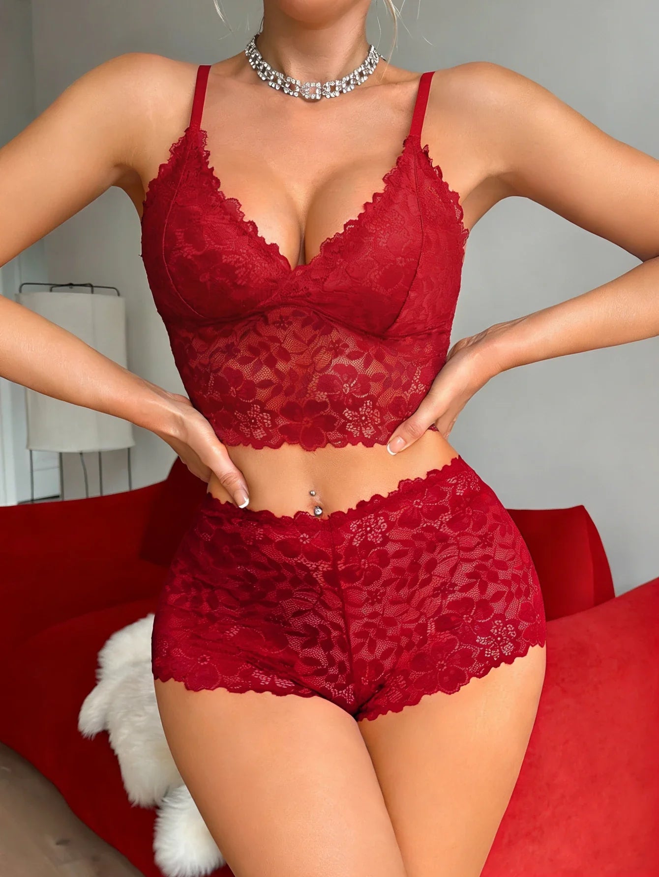Hot sexy lingerie set Women's Wireless camisole sexy Bras Elegant floral lace sheer bra Cutout lace breathable Women's Panties