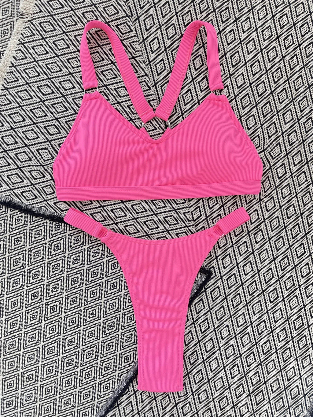 Sexy Ring Linked Backless Bikini Set Women Solid Black White Hollow Out Push Up Micro Swimsuit 2024 Bathing Suit Thong Swimwear