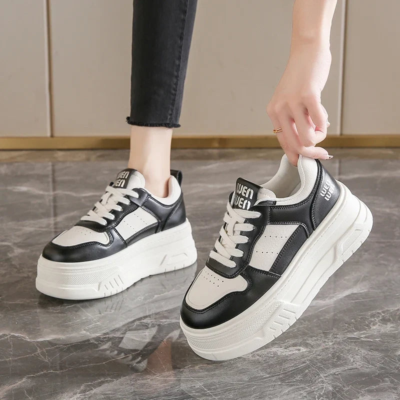 Pu Leather Thick Bottom Sneakers Women 2025 Breathable Platform Vulcanised Shoes Woman Womens All Match Lace Up Casual Sneakers