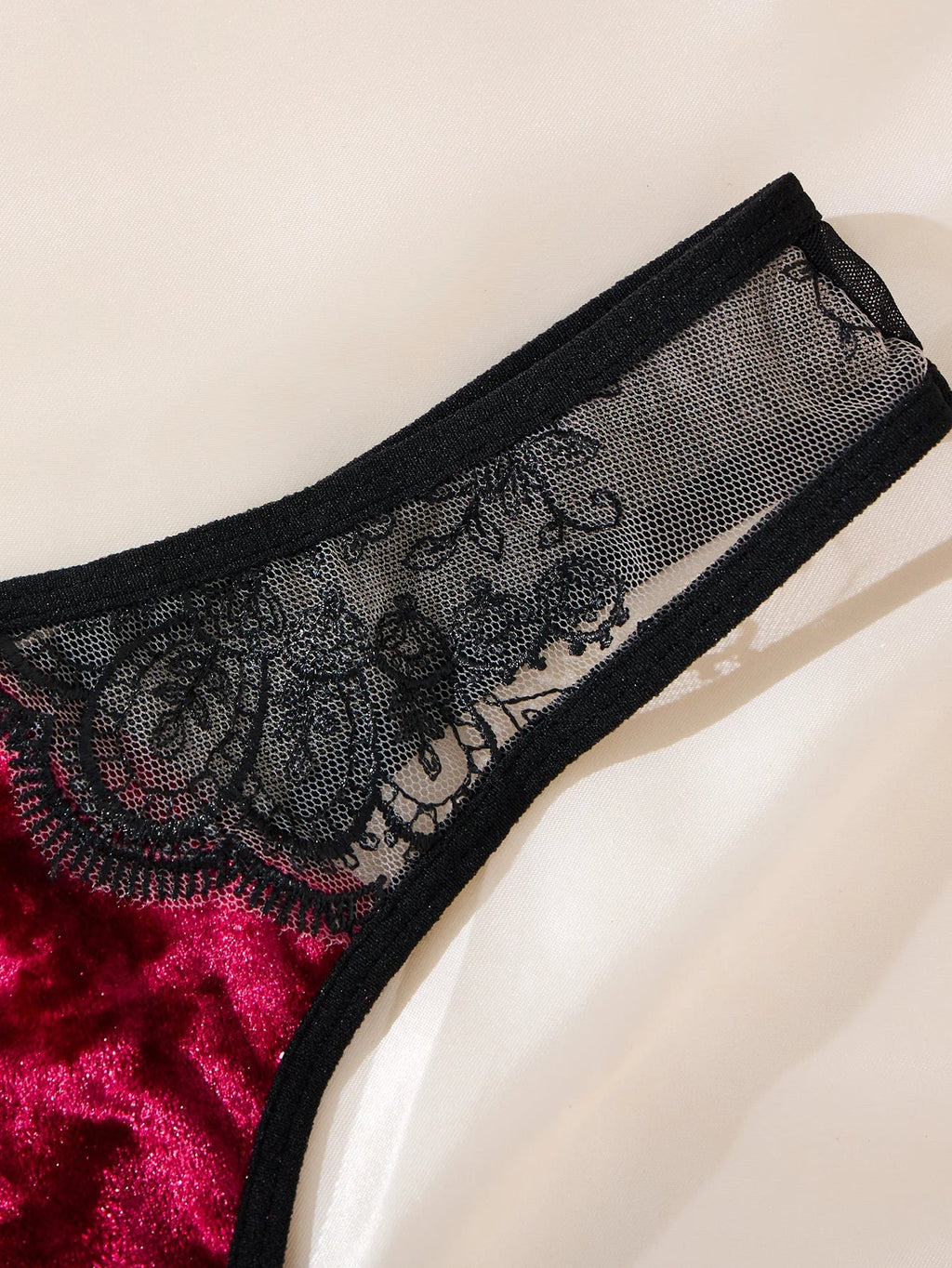 Sexy lingerie with floral see-through bra.The allure of a lingerie set for Valentine's night. BlackRed bra panties set ZA825166