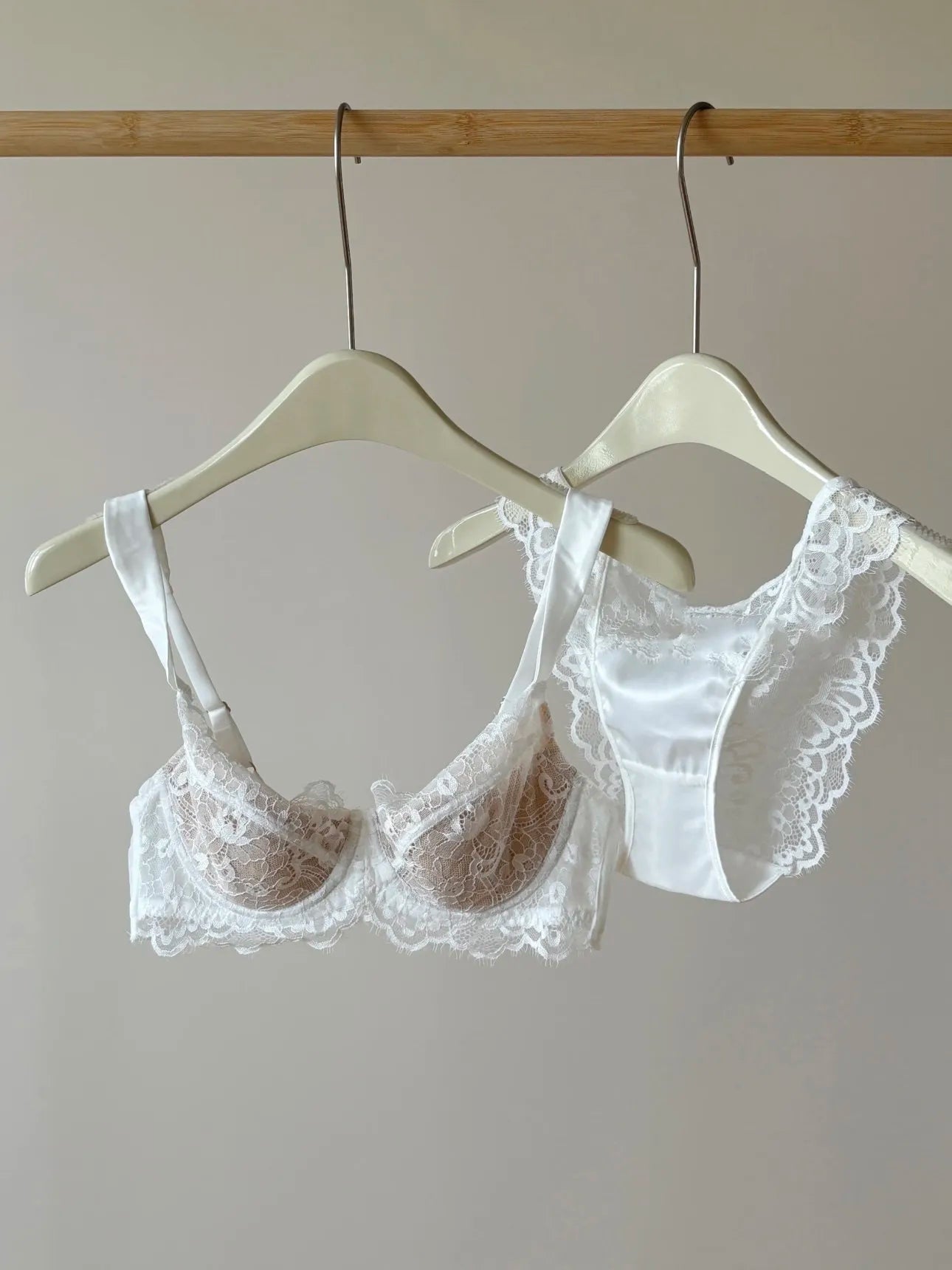 Minimizer Bra Set for Large Bust with U-Back | French Lace Deep V Push Up Anti-Sagging | Women's Sexy Summer Underwear MOYISU AB