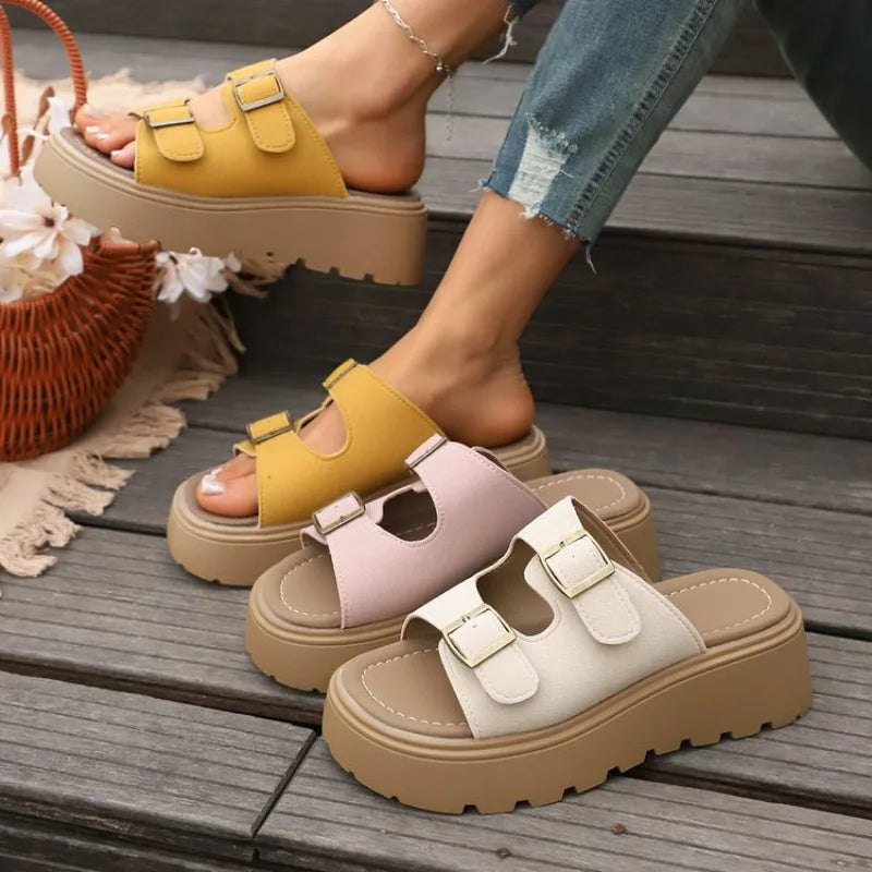 2026 New Soft-soled Fashionable Beach Shoes  Thick-soled Cool Slippers for Women's Summer Outdoor Wear