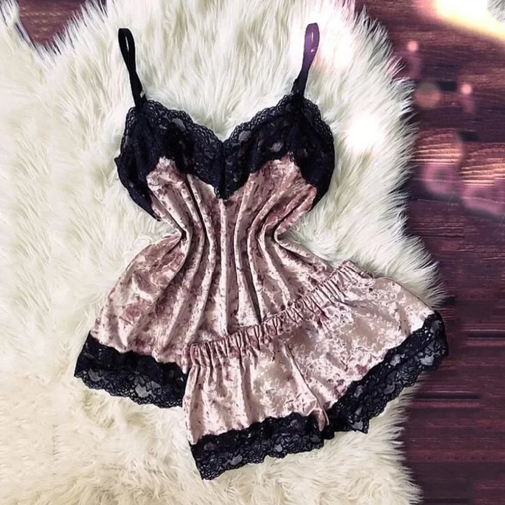 Summer Lace Sleepwear Sexy Satin Pajamas Set Women Nightshirt 2 Pieces Crop Tops and Shorts Set Homewear Loungewear