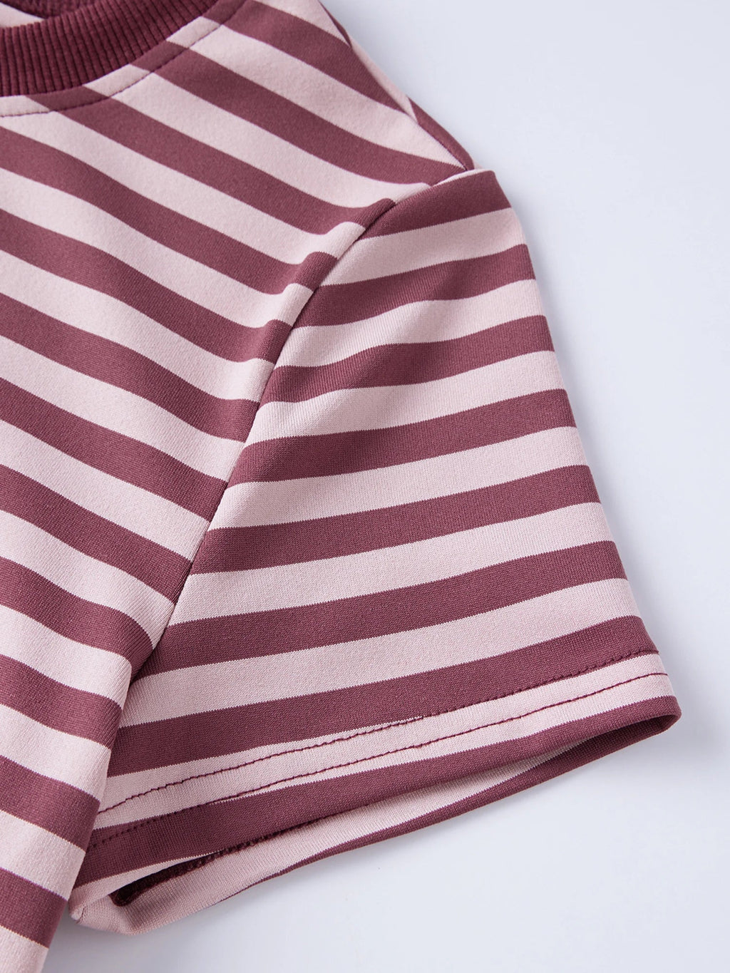 Women's Summer Striped Short Outfits Casual Stylish Short Sleeve Tee Tops and Shorts 2 Pcs Sets Daily Casual Sporty Loungewear