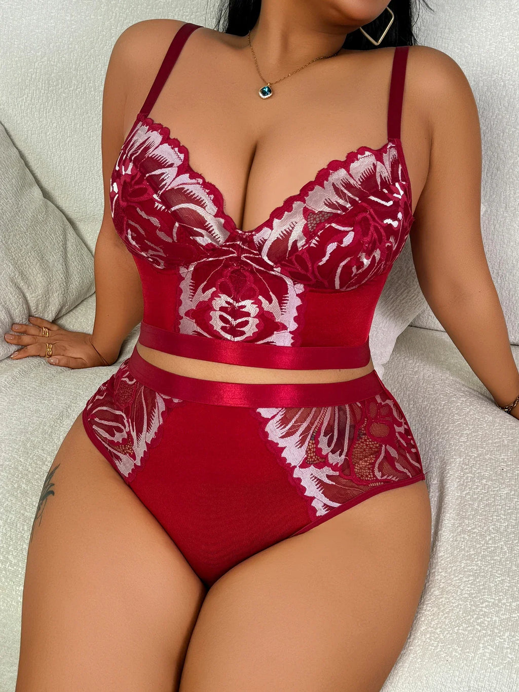 Plus Size Minimizer Lingerie Set, Sexy Deep Red Embroidered Push-up Support Bra & Panty