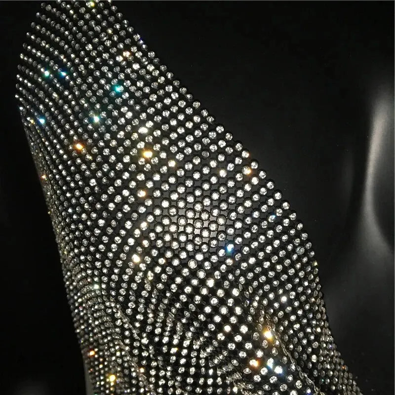 Festival Brilliant Rhinestone Backless Party Crop Top Women 2025 Summer Glitter Evening V Neck Diamonds Metal Tank Tops