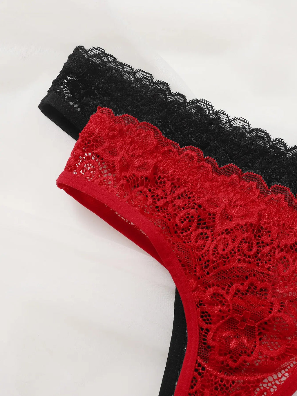Sexy And Charming Women's Underwear Ultra-Thin Full Lace Thong 3 Pcs black blue And Red Can Be Paired With A  Lingerie 363-3