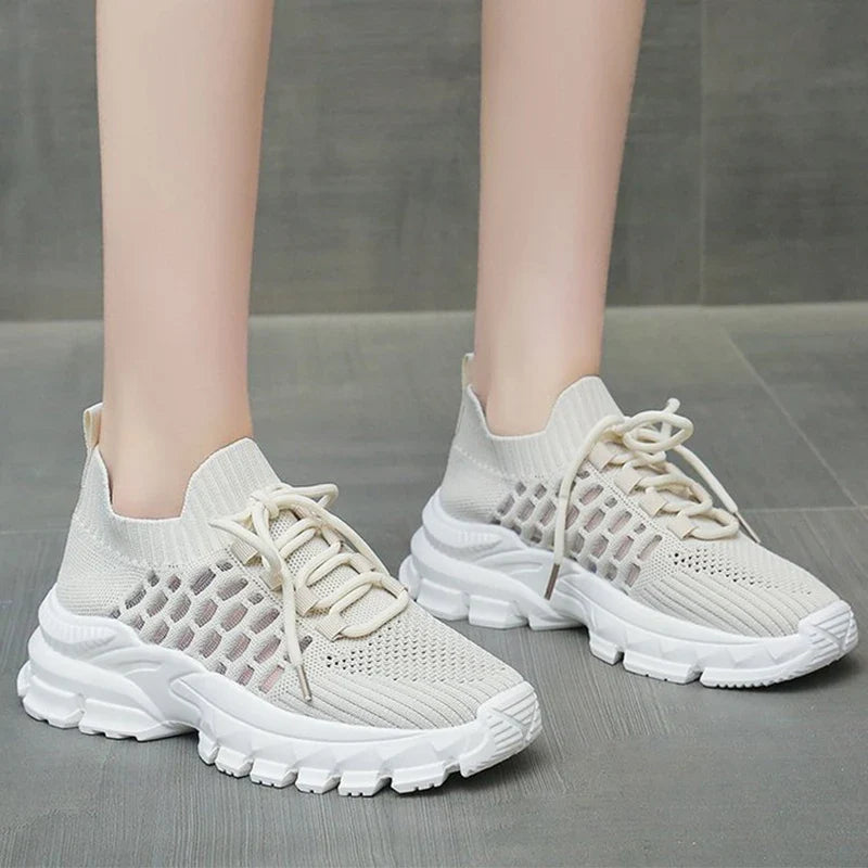 Spring Autumn Breathable Mesh Sneakers Woman Non-Slip Lightweight Solid Sports Shoes Women Casual Plus Size Lace Up Shoes Female