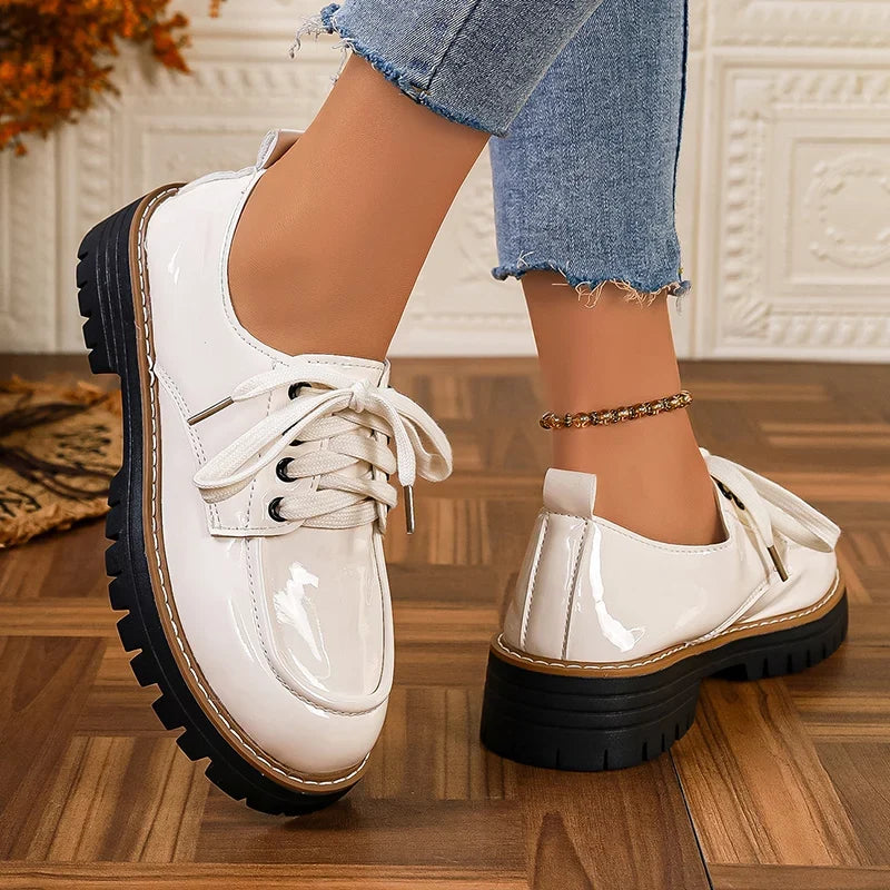 Ladies Office Oxford Shoes Fashion Lace Up Round Toe Platform Shoes Women British Style Patent Leather Student Shoes Woman 43