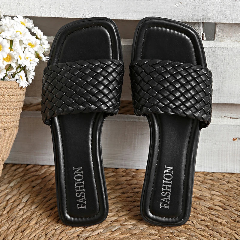 Classic Plus Size Woven Slippers for Women Summer Square Toe Low Heel Slides Sandals Woman Outdoor Pu Leather Beach Flip Flops