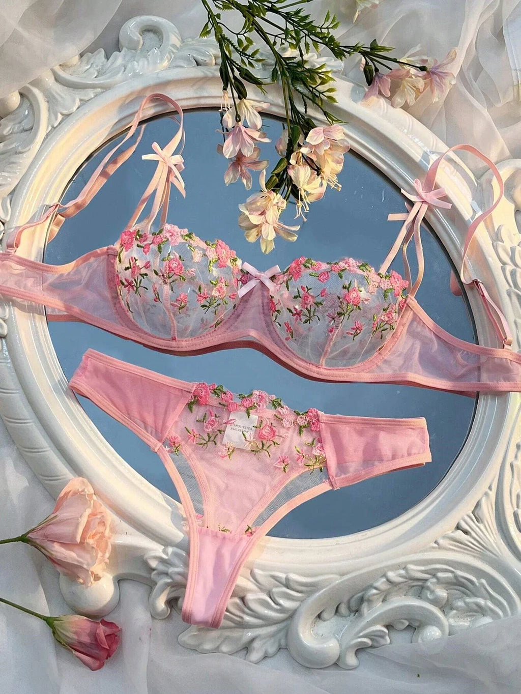 New Pink Bra Women Lingerie Set Ladies Embroidery Floral Bras Underwear Sets
