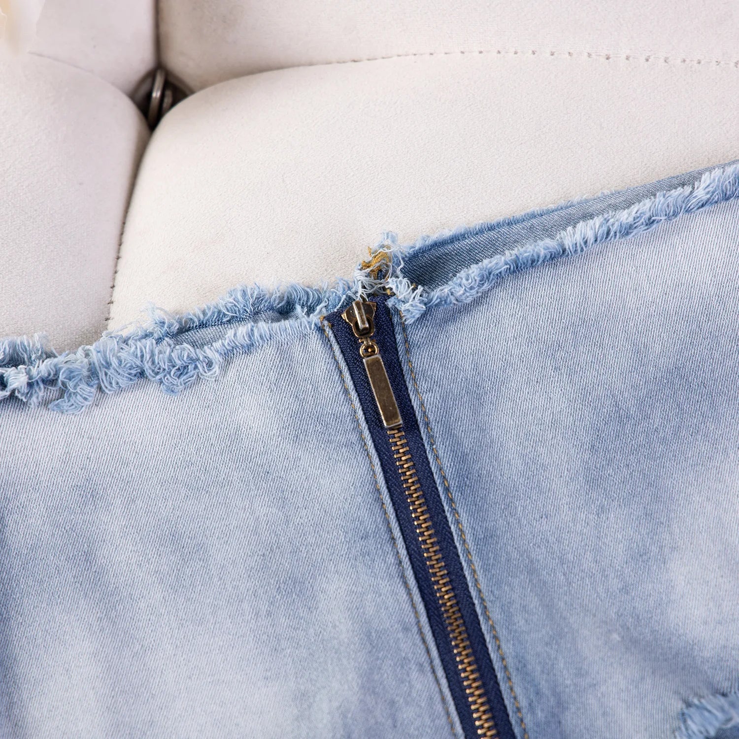 Summer Sexy Hotpants Women's Elastic Low Waist Denim Shorts Female Streetwear Club Bra Sexy Mini Jean Hot Pants Charming 13O1