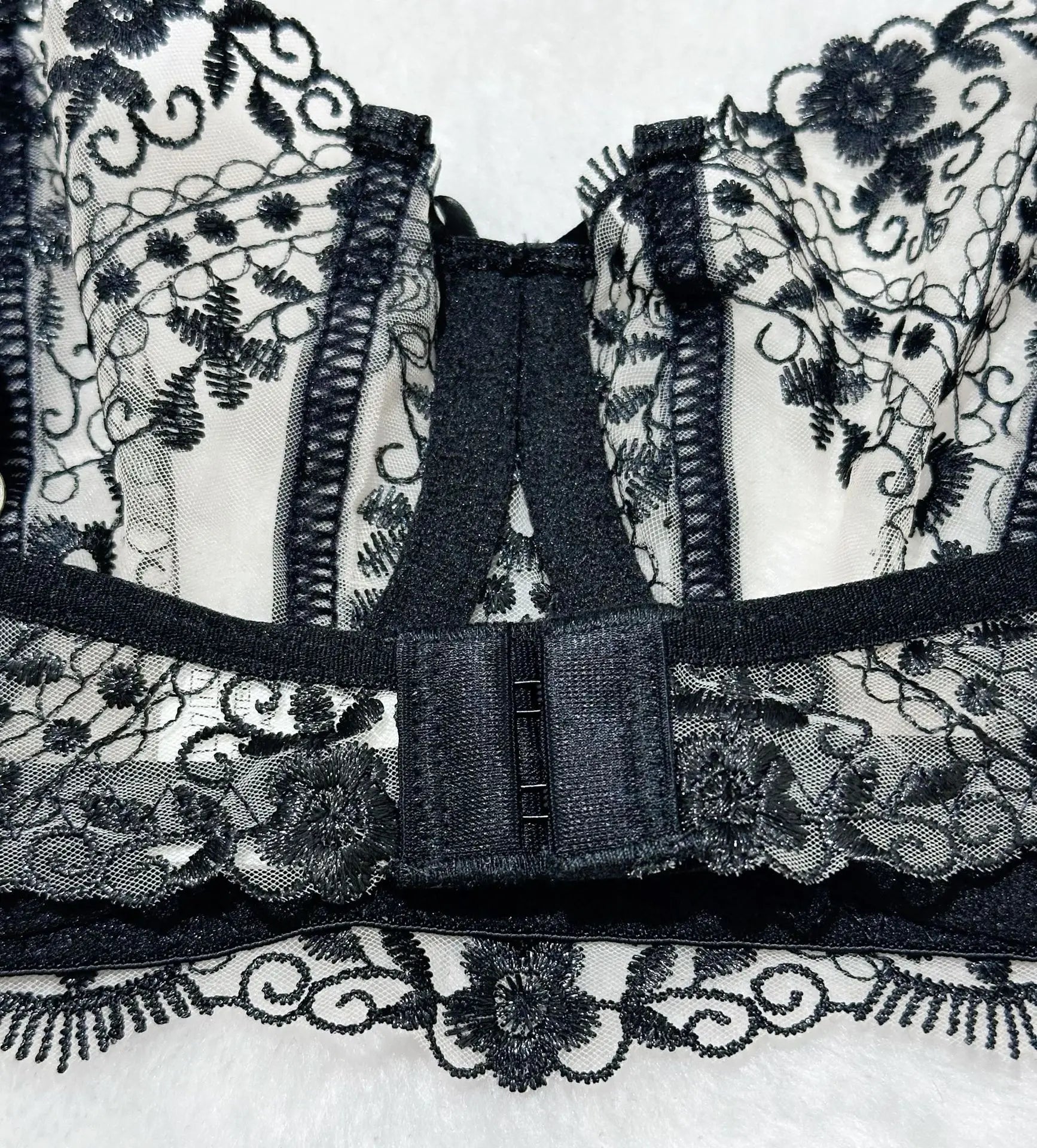 Women's New Floral Embroidered See-Through Mesh Lingerie 4-Piece Set - Sexy Underwear for Special Nights
