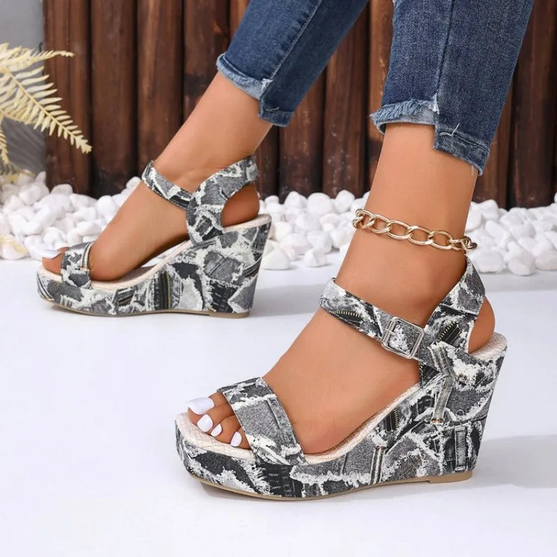 2026 New Women's Wedge Sandals Fashion Floral Printed Canvas Shoes  Casual Sandals