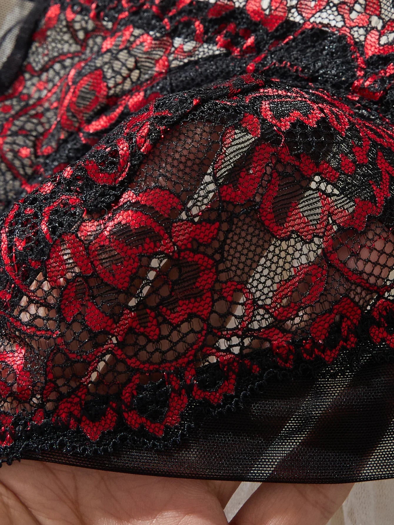 Sexy Lingerie Bra, Women's Suits, See-Through Bra, The Allure of Valentine's Night, Black Red Bra and Underwear Set ZA825161