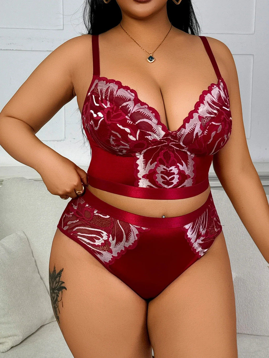 Plus Size Minimizer Lingerie Set, Sexy Deep Red Embroidered Push-up Support Bra & Panty