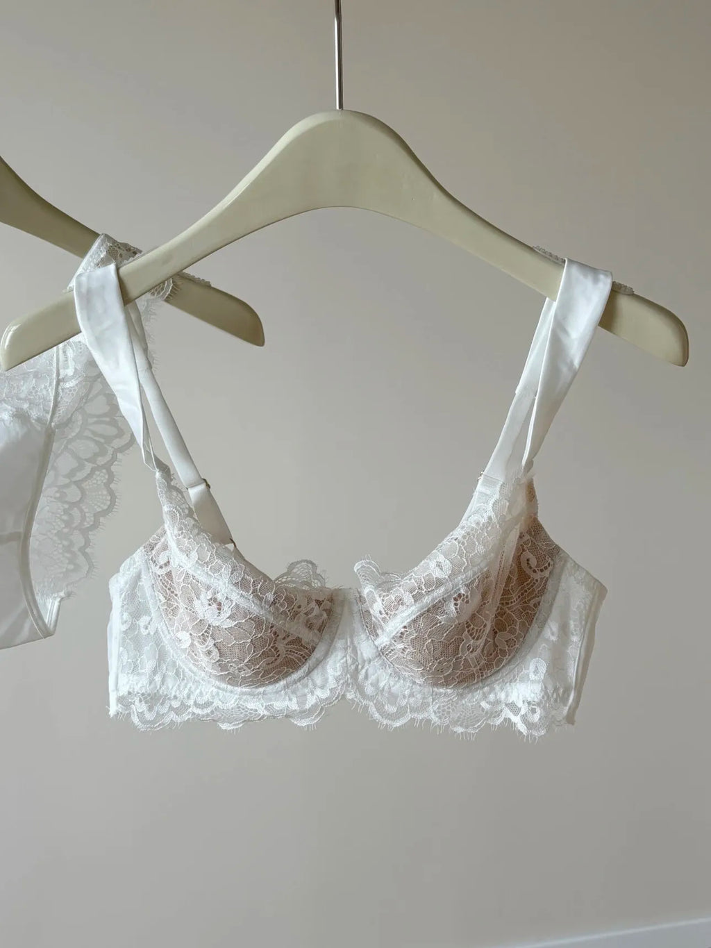 French Style U-Back Lace Minimizer Bra Set for Women | Big Bust Support Deep V Anti-Sagging | Sexy Summer Lingerie MOYISU Panty
