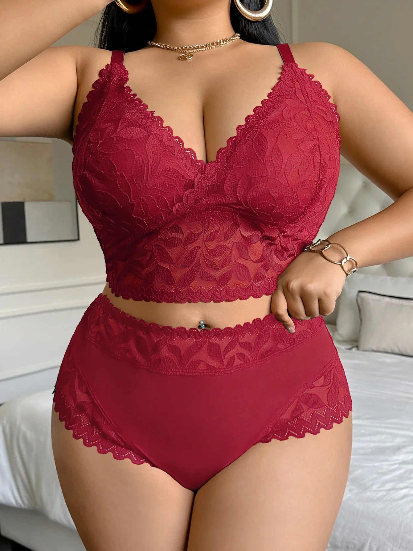 Plus Size Lace Women's Sexy Lingerie Set Soft Wireless Unlined Bra Mesh Spliced Breathable Panties Floral Lace Bra Set