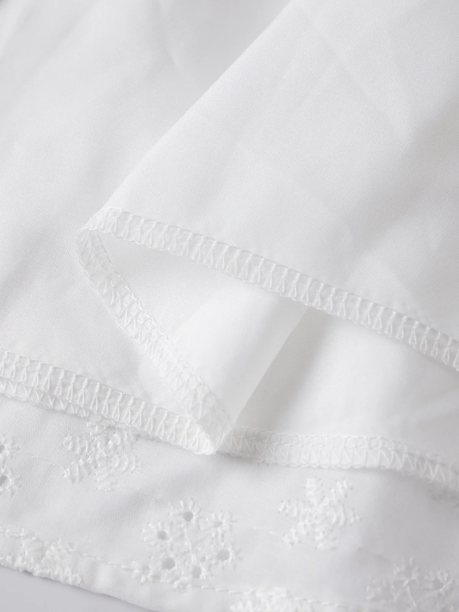 2026 Summer Women's Floral Eyelet White Cami Dress Sleeveless Square Neck A-line Dress Beach Bohemian Retro Sundress