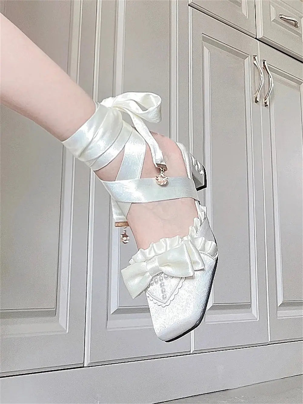 Brand New Vintage y2k Square Toe Mules Pumps Gothic Ruffles Lolita Bow-knot Block Heels Ribbon Tie Ballet Shoes Women