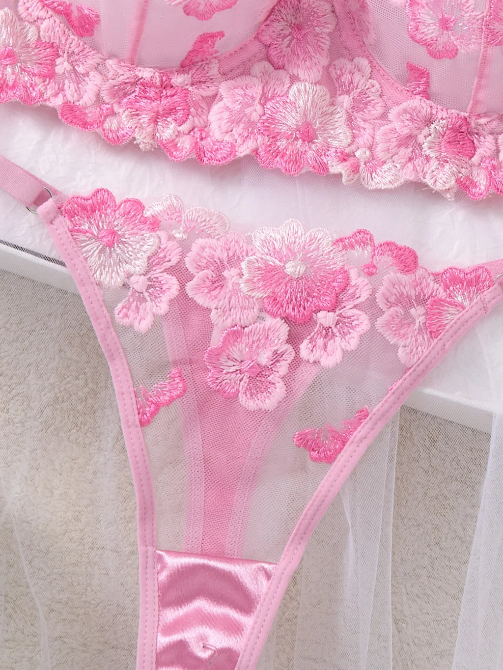 Women's Sexy Bra and Underwear Set - Elegant Floral Pattern - Erotic and Sensual Clothing - Suitable Beautiful Girls ZA825121