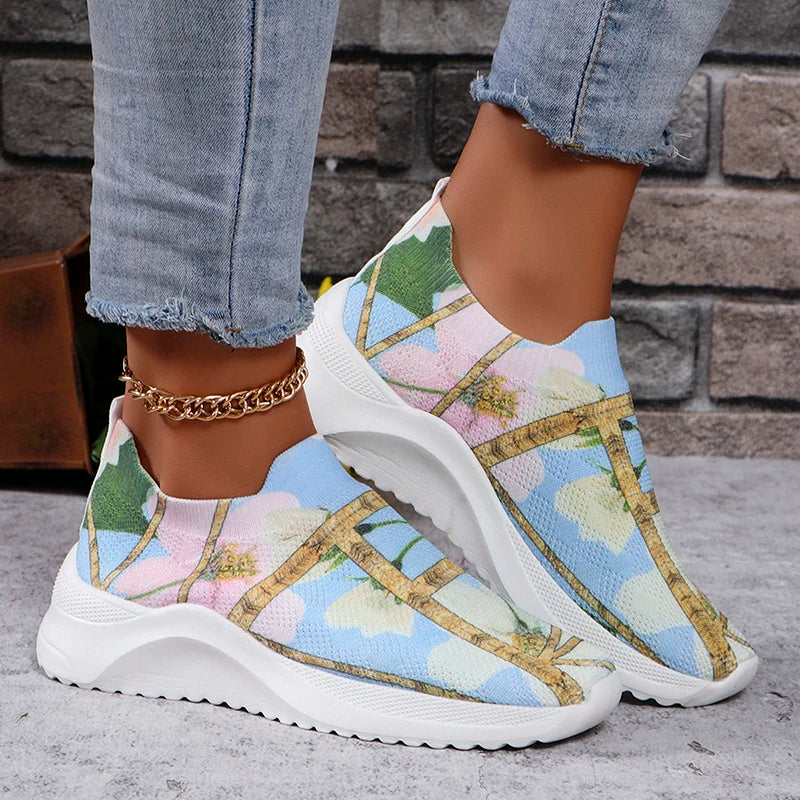 Lightweight Printed Slip On Flats Shoes Women Comfort Breathable Mesh Platform Sneakers Woman Plus Size Knitted Walking Shoes