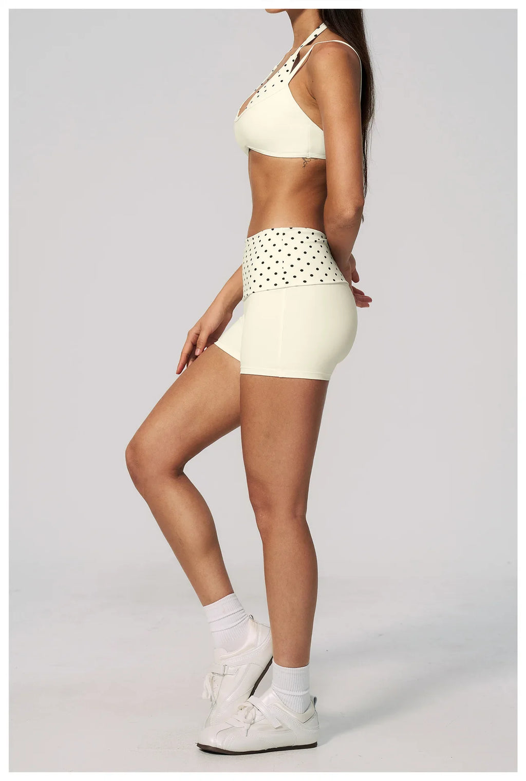 Breathable Striped Patchwork Yoga Clothing Women Fake Two-piece Sports Bra Folding High Waist Shorts Gym Running Fitness Suit