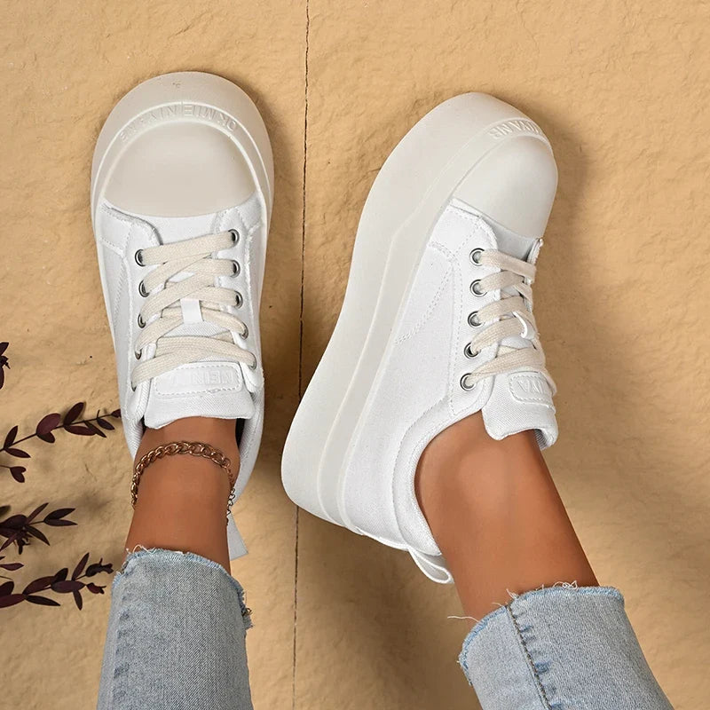 Korean Round Toe Platform Sneakers Women 2026 Autumn Lace Up Thick Bottom Vulcanized Shoes Woman Plus Size 43 Non Slip Sneakers