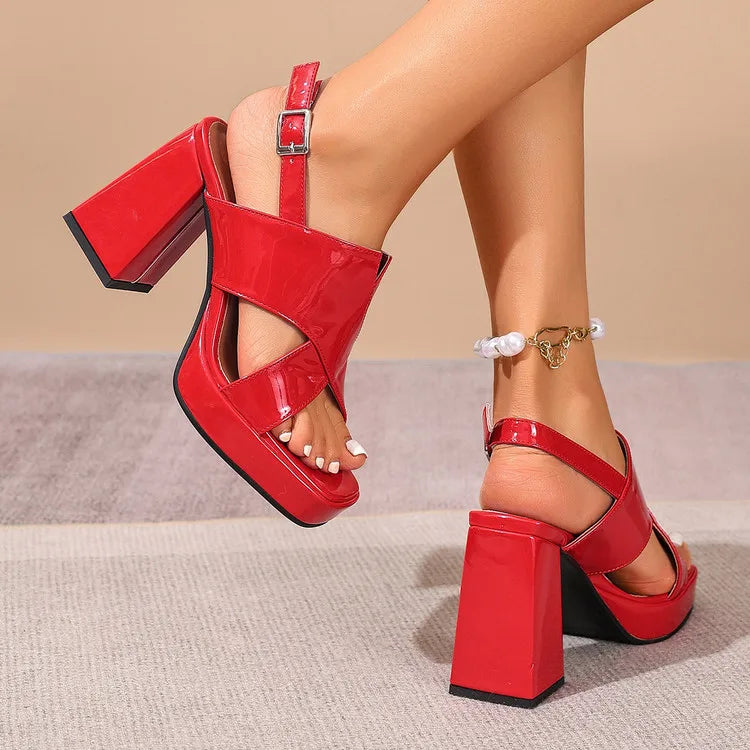 2026 Summer Retro High Heel Sandals - Back Buckle Straps for A Casual and Stylish Date-Wear Women's Shoes