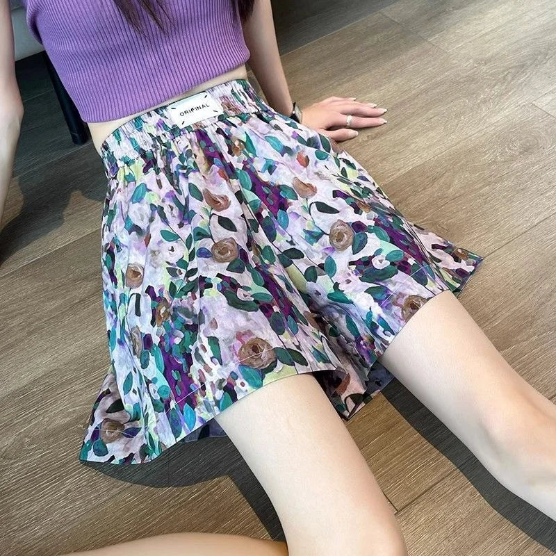 Summer Oil Painting Floral Shorts for Women Casual Wide Leg Shorts Large Siz Loose Floral Print Shorts Elastic Band Casual Pants