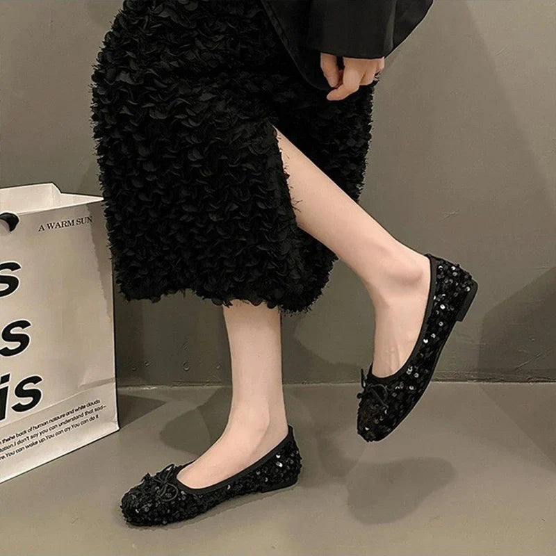 Fashion Silver Bling Low Top Single Shoes for Women New Low Heels Bow-Knot Single Shoes Ladies Hot Sale Plu Size Shoes Mujer