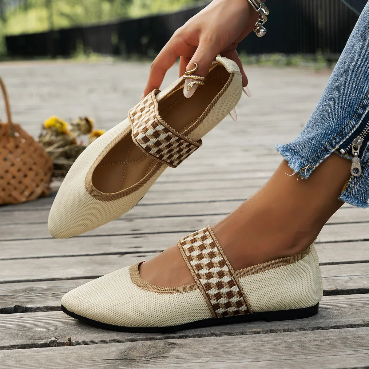 Knitted Color-block Women's Flat Shoes Dressy Ballet Flats Casual striped straps Pointed Toe Loafers Female Daily Shoes Big Size