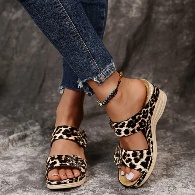2026 Summer Women's Leopard Print Wedge Sandals Open Toe Slippers Plus Size 44 Comfortable Thick Sole